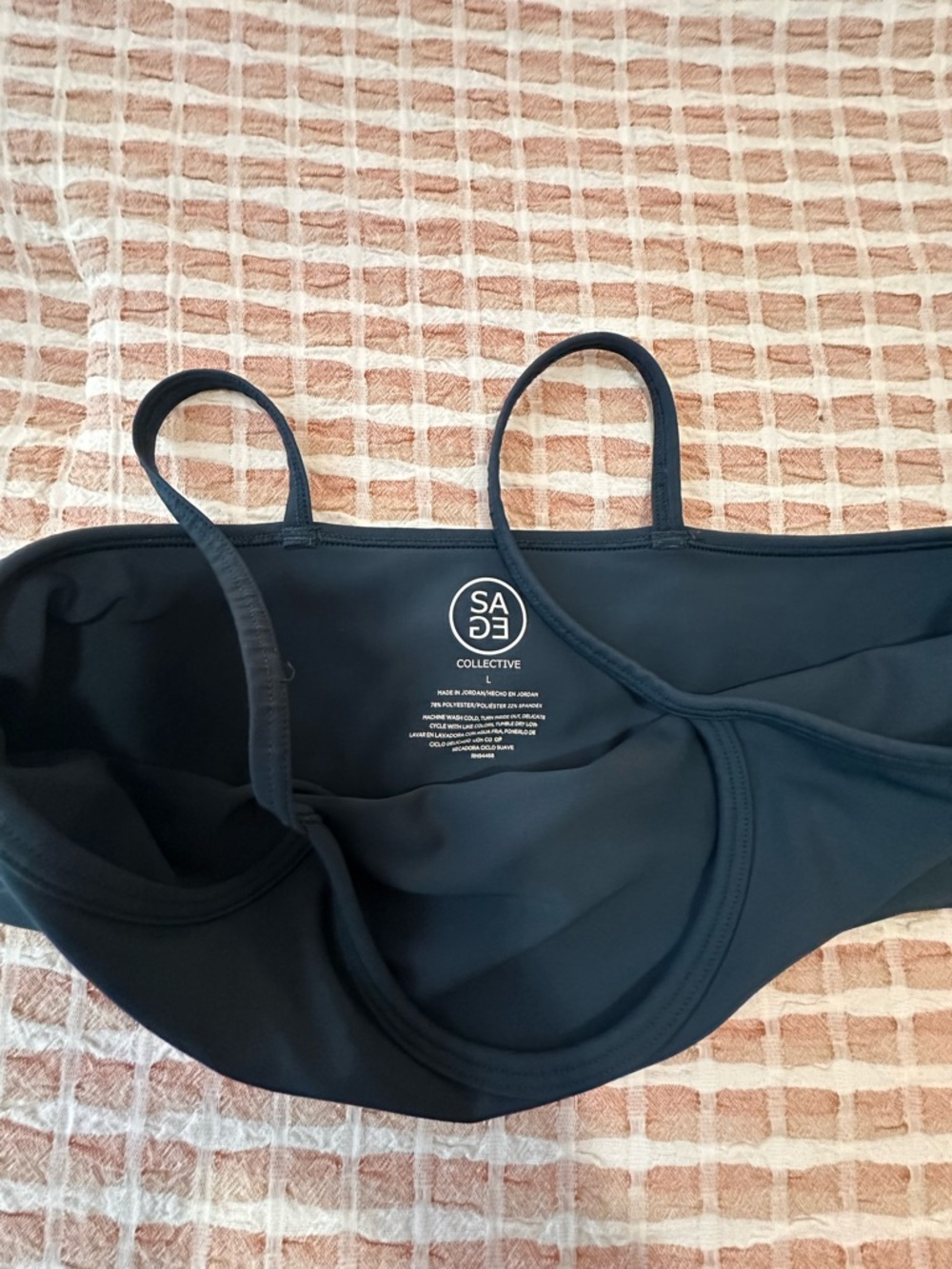 Minimalist Black Crop Bralette with Thin Straps - Picture 2 of 3